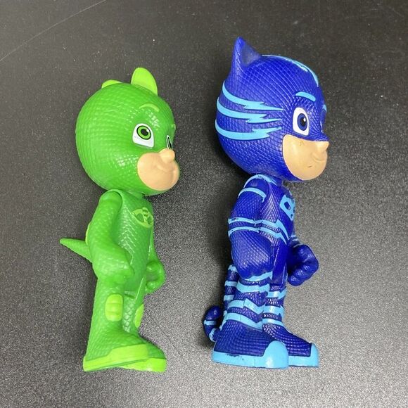 Disney Jr. PJ Mask Frog Box ONE 3.5" Blue And Green Figure Lot oF 2 Toys - Picture 3 of 4